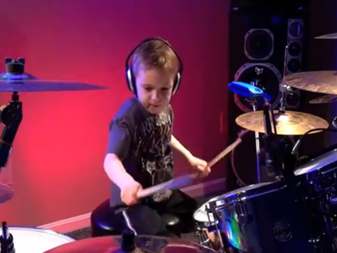 nino-baterista-20130329